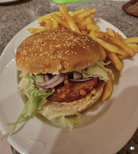 Lava Pizza Burger & Grill  photo 10