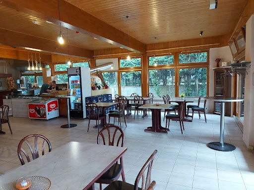 Lava Pizza Burger & Grill  photo 5
